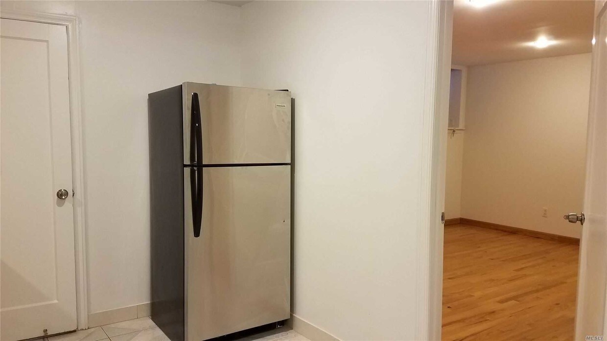 Foto principal - 164-32 73rd Ave