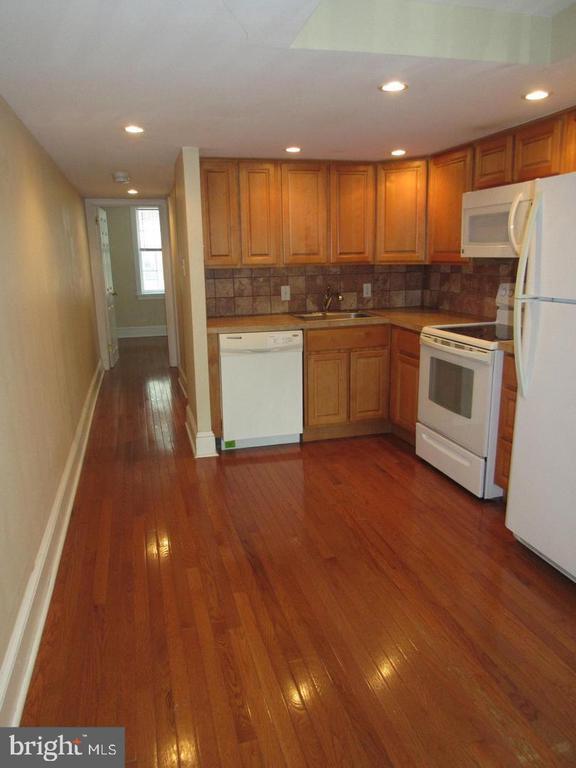 Foto del edificio - 1130 Rodman St