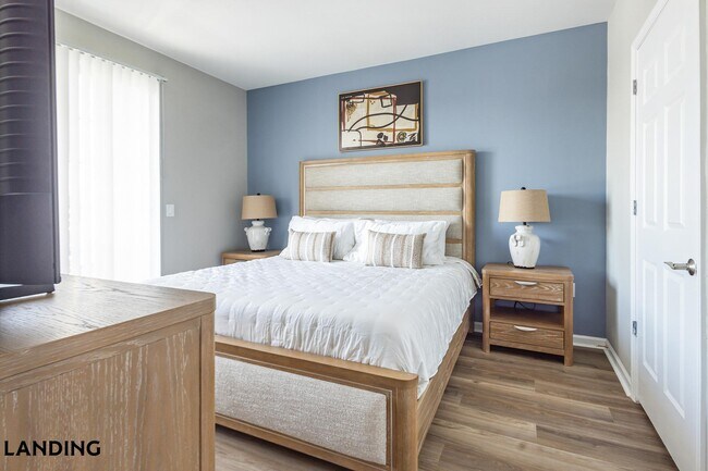 Foto del edificio - 100 River Park Dr