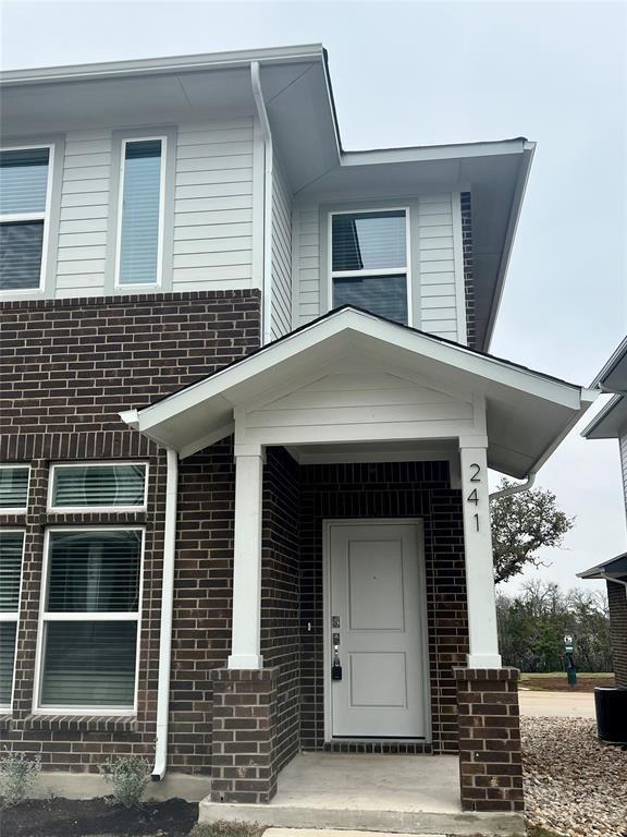 605 W South St Unit 241, Leander, TX 78641 Condo for Rent in Leander