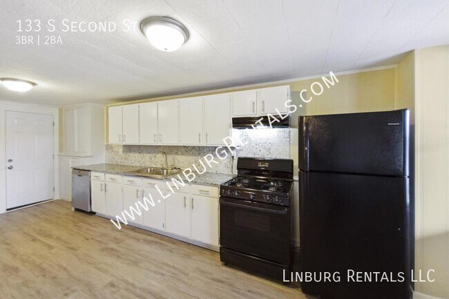Foto del edificio - 133 S Second St