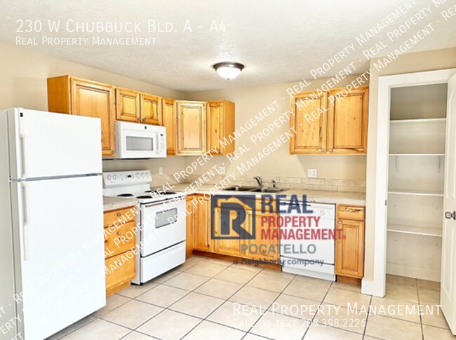 Foto del edificio - 230 W Chubbuck Rd
