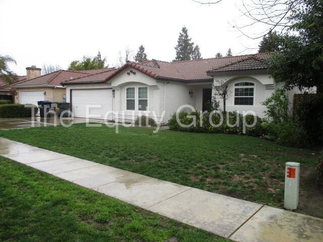 Primary Photo - 914 S Cain St