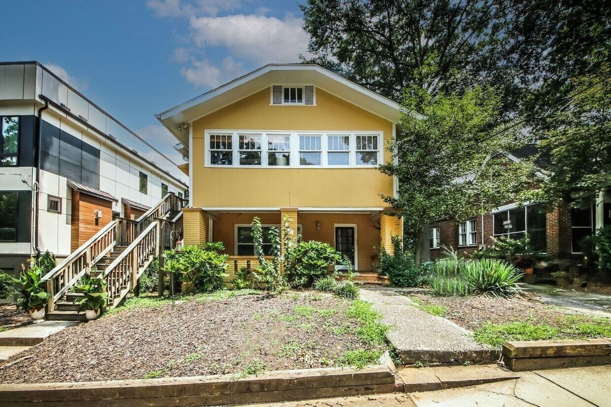 Primary Photo - 789 Barnett St NE