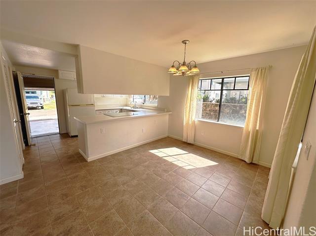 Building Photo - 94-229-229 Keaukaha Pl
