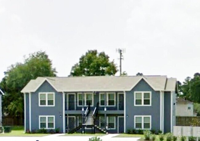 Building Photo - 22941 Birnam Wood Blvd