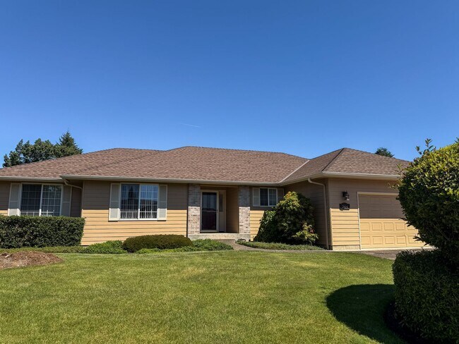 Foto del edificio - 364 SE Davis Ct