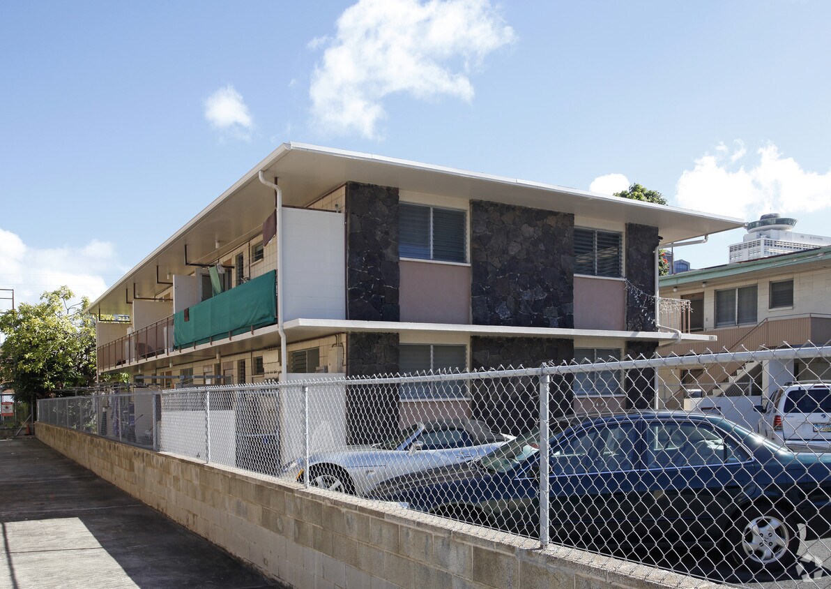 725 Birch St, Honolulu, HI 96814 Apartments in Honolulu, HI