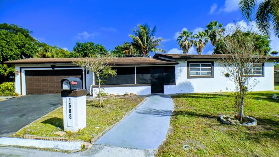 1608 NW 11th Way, Fort Lauderdale, FL 33311 House for Rent in Fort Lauderdale, FL