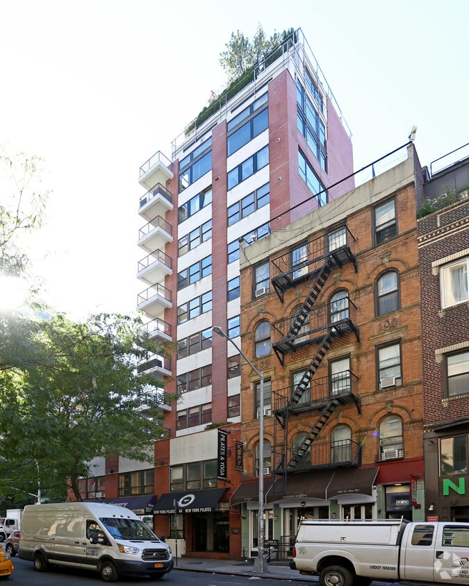 Building Photo - 552 LaGuardia Place