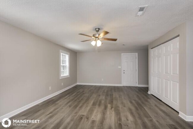 Foto del edificio - 7943 MONFREYA CT, CHARLOTTE, NC 28212