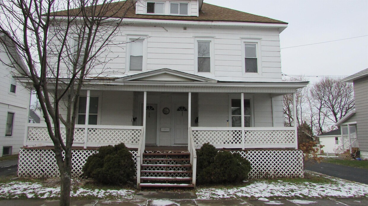 331 McClelland St, Watertown, NY 13601 Townhome Rentals in Watertown
