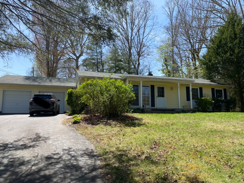 Primary Photo - 201 Warren Wilson Rd