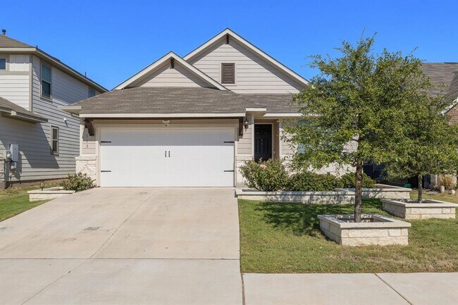 Building Photo - 113 Lyrebird Ln
