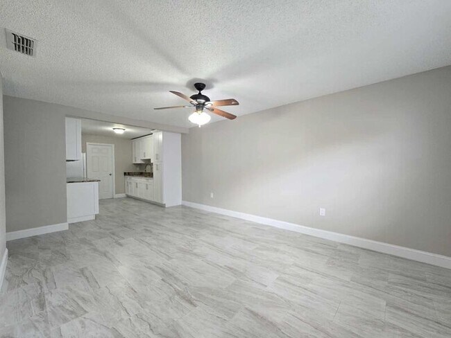 Foto del edificio - 5545 Gaur Ln