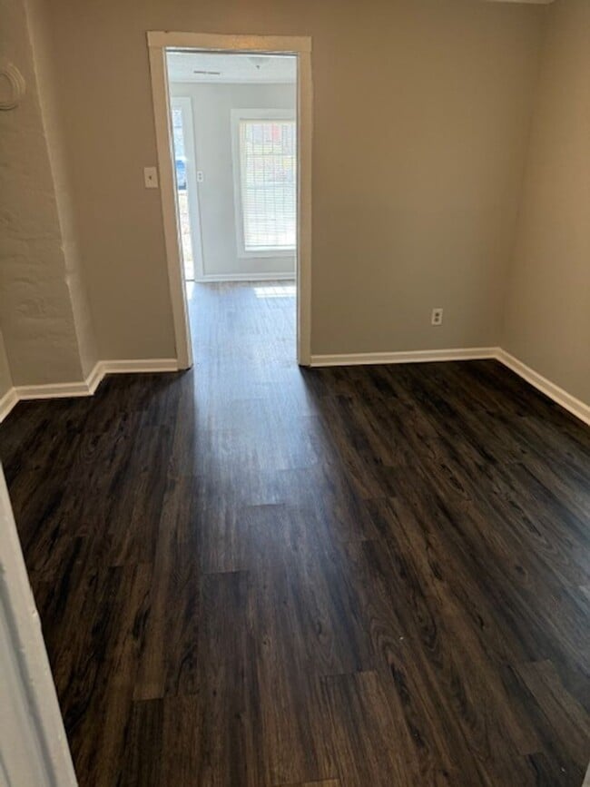 Photo - Great Property in quite Neighborhood House