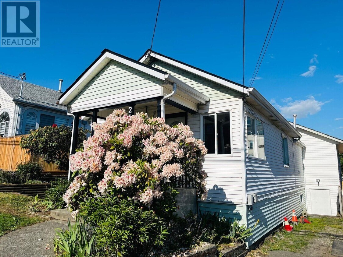Primary Photo - 217 Lebleu St