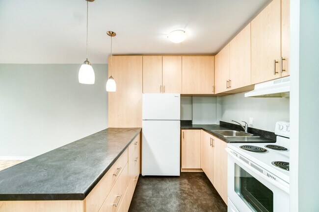 Photo du bâtiment - 1545-1545 Oxford St