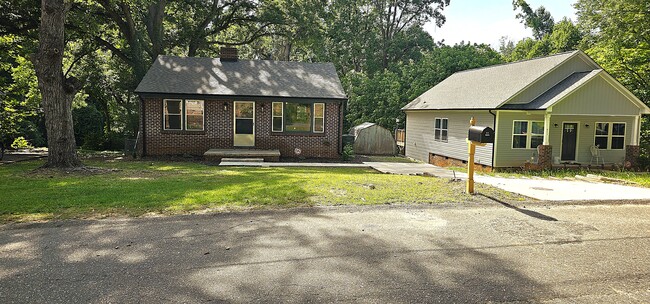 Building Photo - 609 N Rhyne St