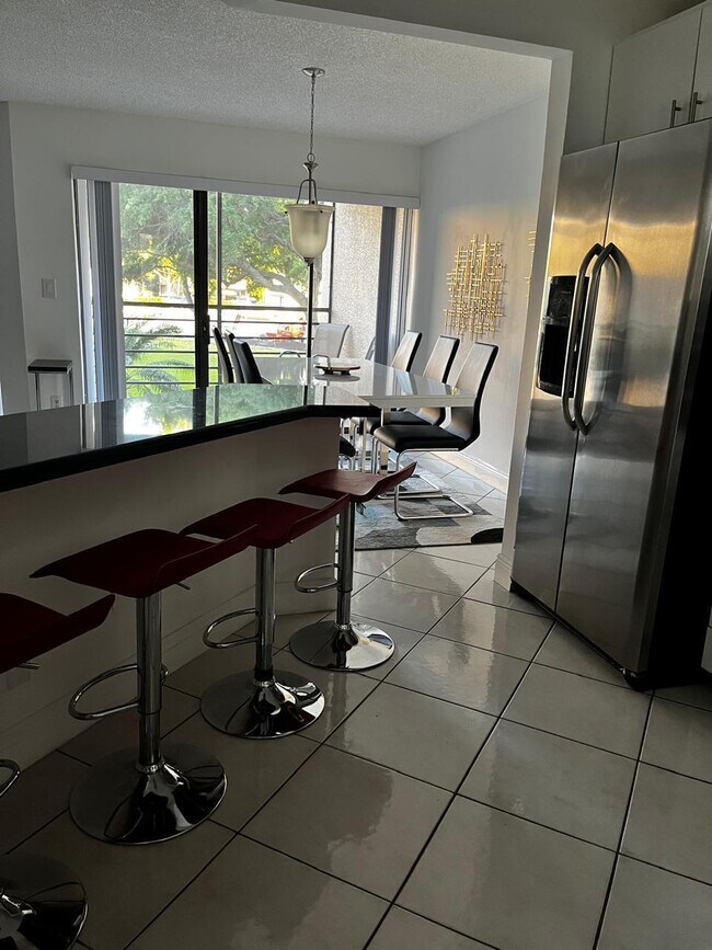 Building Photo - 5801 Camino Del Sol