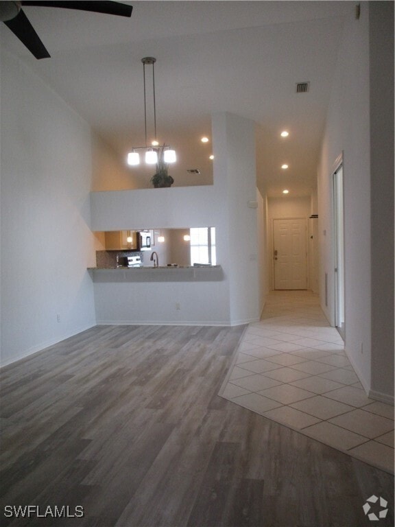 Building Photo - 1225 Sarah Jean Cir