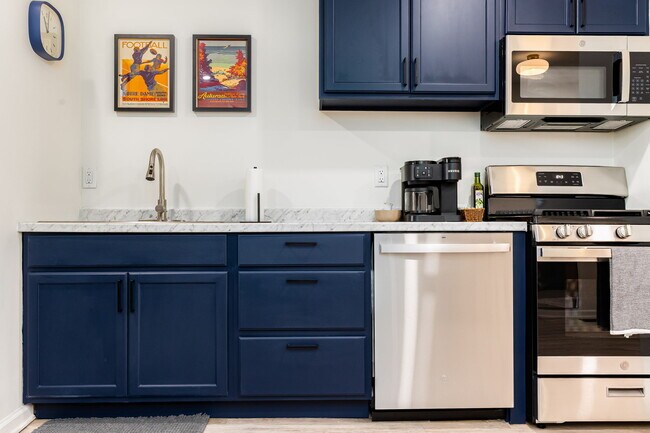 Foto del edificio - 1321 Browne Ln