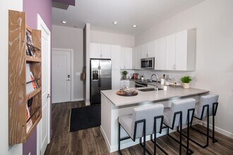 Interior Photo - Axel Brewers Hill