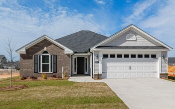Building Photo - 8922 Snelling Dr