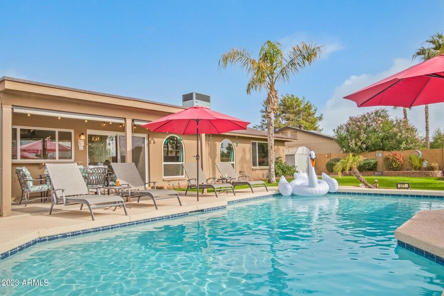 Primary Photo - 5809 E Gelding Dr