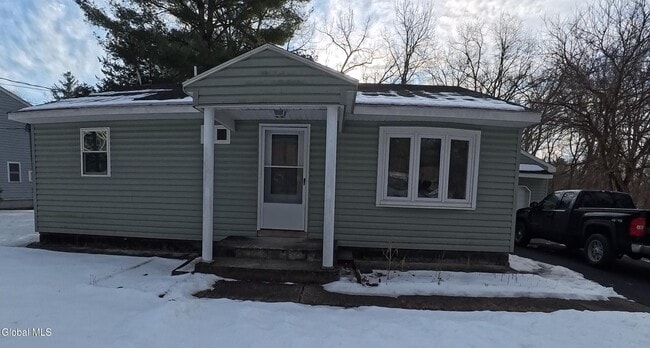 Building Photo - 190 Church Rd