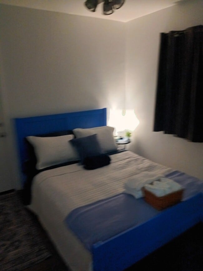 Foto del edificio - 7248 Shoshone Ave
