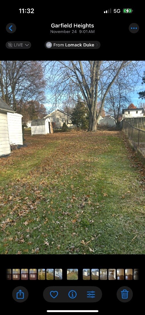 Foto del edificio - 12827 Fruitside Rd