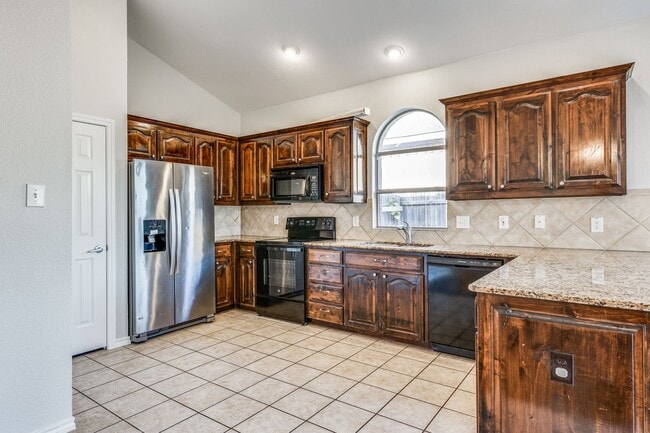 Building Photo - 10208 Los Barros Trail