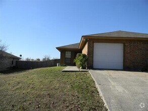 Building Photo - 1069 Westcliff Ave