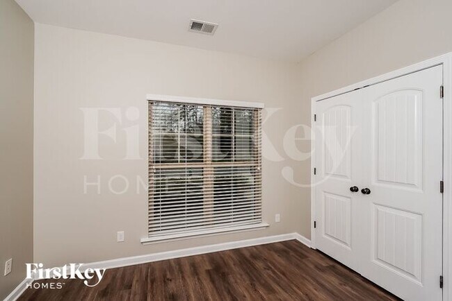 Foto del edificio - 5245 Jean Ridge Ln