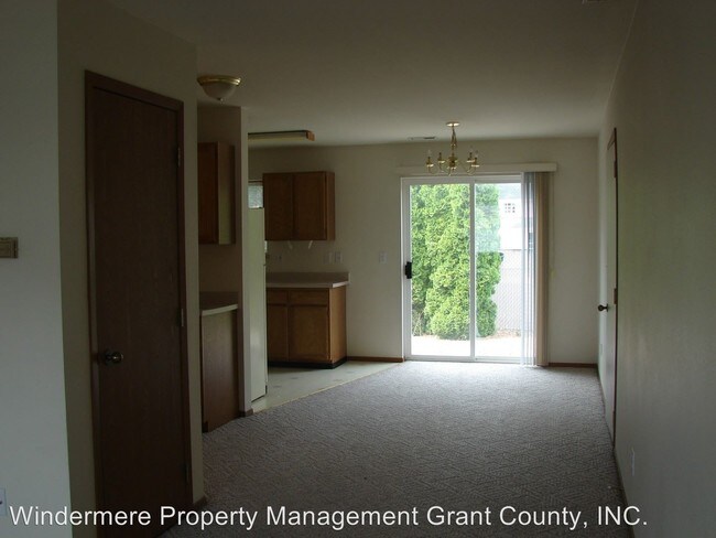 Foto del edificio - 1311-1311 Shaker Pl