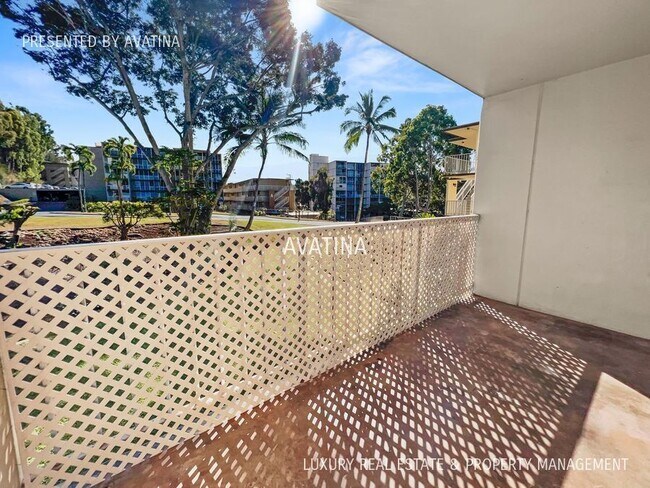 Foto del edificio - 95-2040-2040 Waikalani Pl