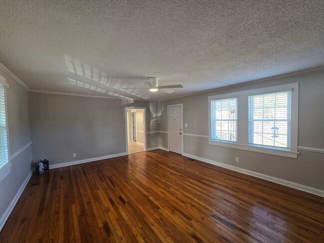 Building Photo - Charming & Low-Maintenance Living Just Steps from Downtown Wendell!