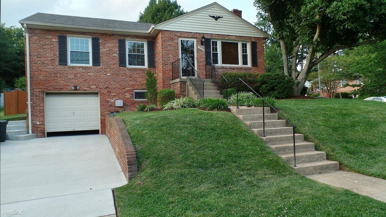 Primary Photo - 3 br, 2 bath House - 1707 Republic Rd