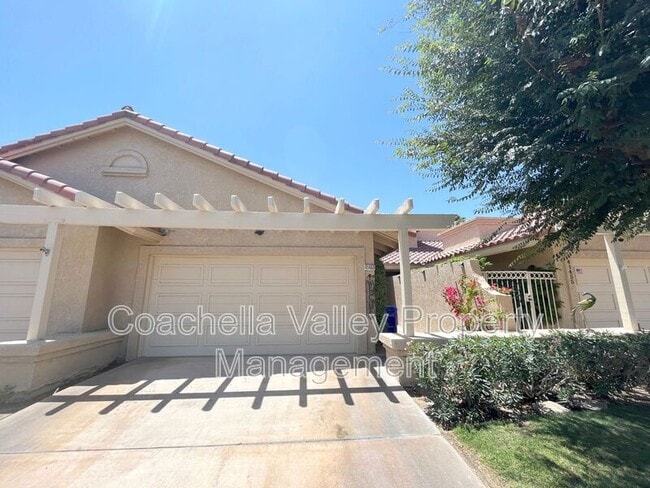 Foto del edificio - 41469 Woodhaven Dr W