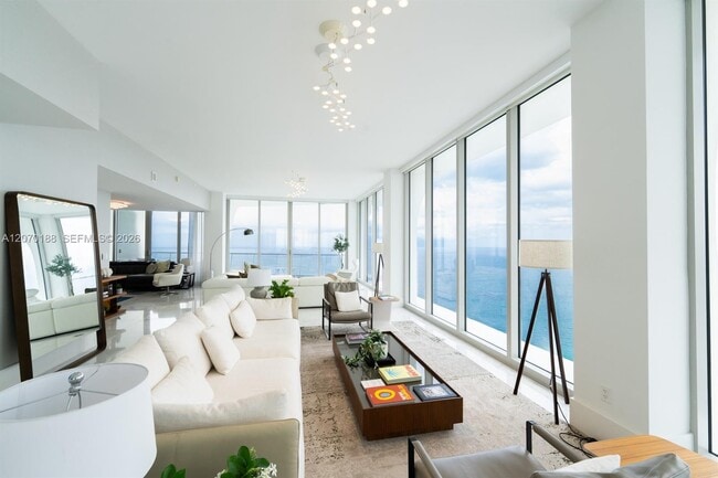 Building Photo - 16901 Collins Ave