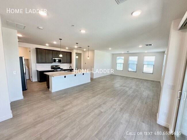 Foto del edificio - 5100 E Rancho Paloma Dr