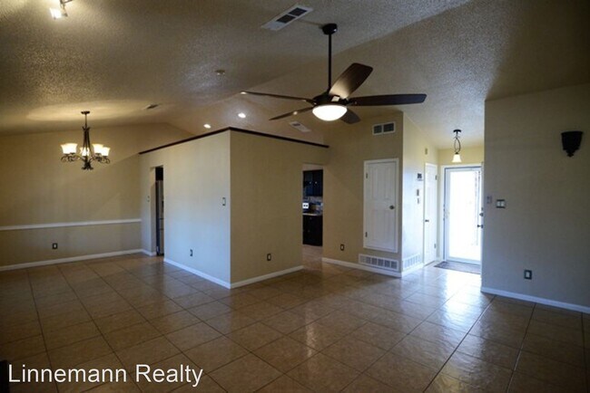 Foto del edificio - 3 br, 2 bath House - 2503 Lain Drive