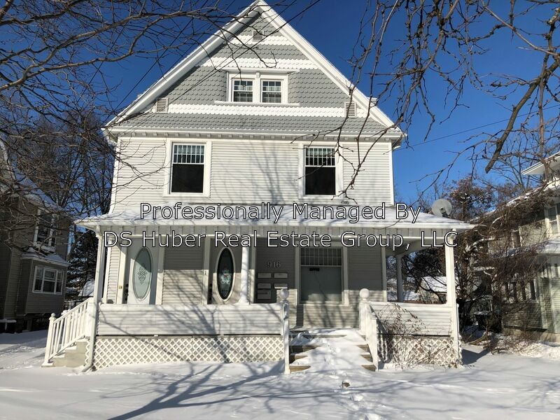 916 W Ottawa St Unit 3, Lansing, MI 48915 Condo for Rent in Lansing