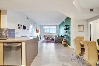 Building Photo - 18800 NE 29th Ave