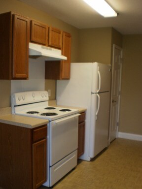 Building Photo - 413 Avalon Dr