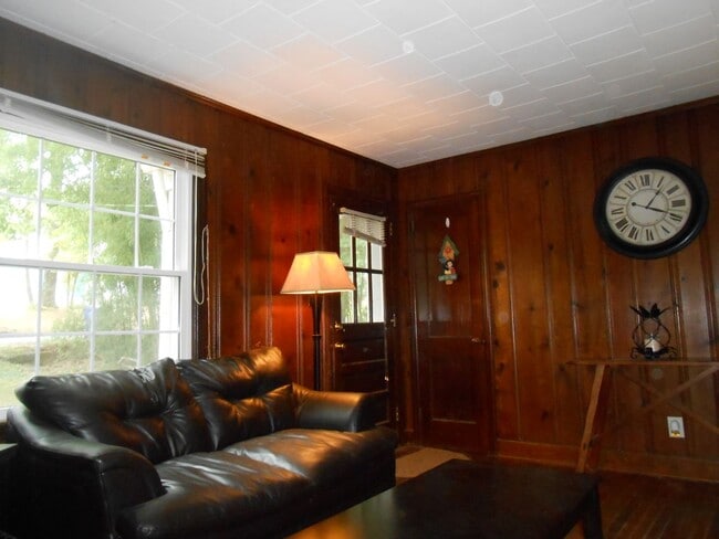 Building Photo - Ready in July 2026! Two bedroom, one level, one bath, off street parking!