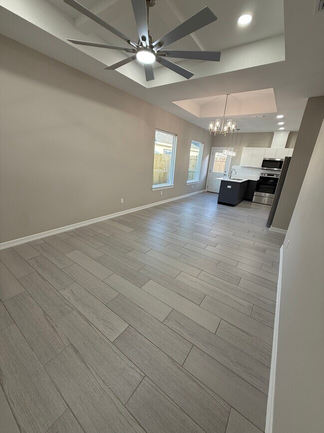 Foto del edificio - 1412 S Xanthia St