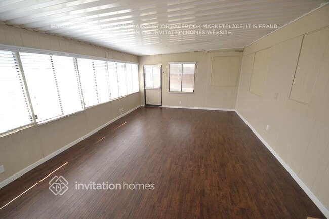 Building Photo - 12706 Muroc St