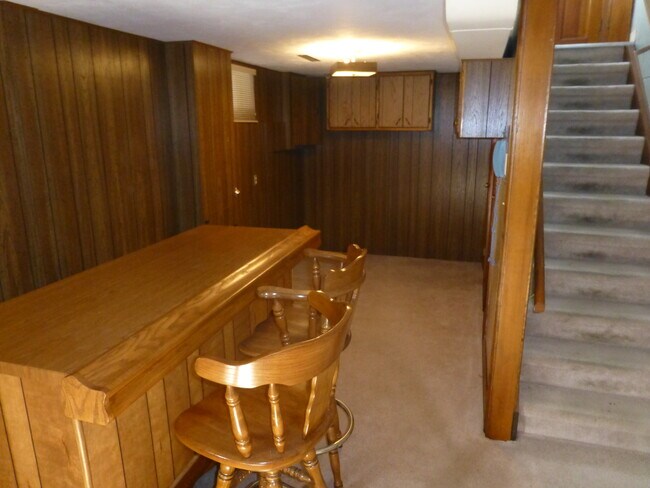Basement Bar - 421 N 56th St